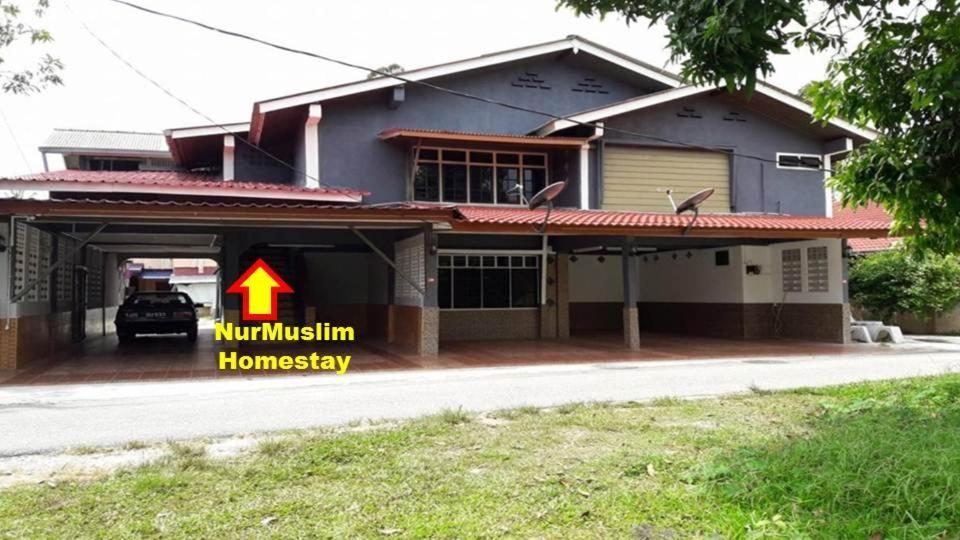 Nur Muslim Homestay At Kota Bharu Exteriör bild